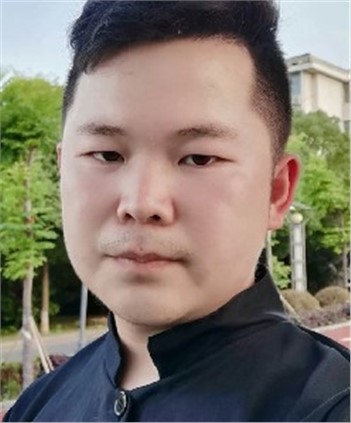 李黎鑫
